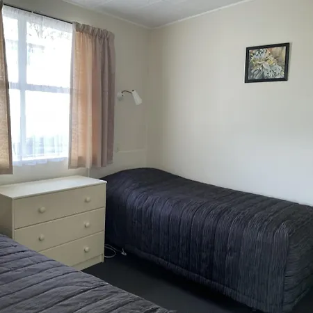 Alexandra Garden Court Motel-3