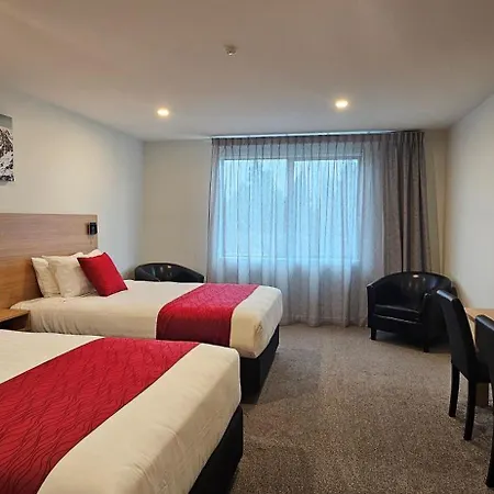 Alps Motel & Apartments-3