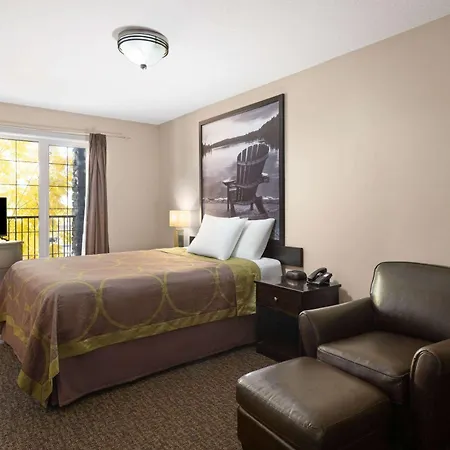 Super 8 By Wyndham Fort Mcmurray-2