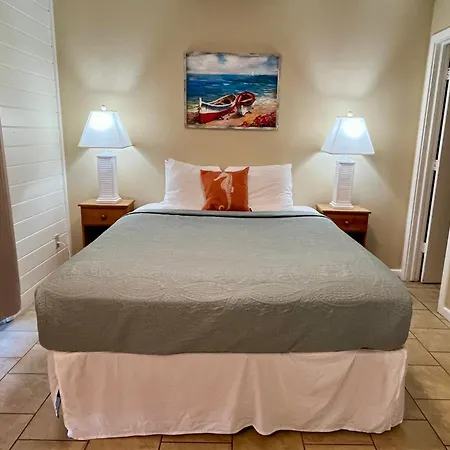 Cape Hatteras Motel-3