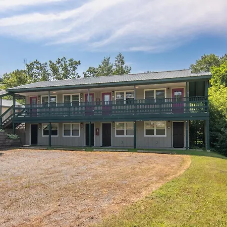 Lumberjill Lodge-3