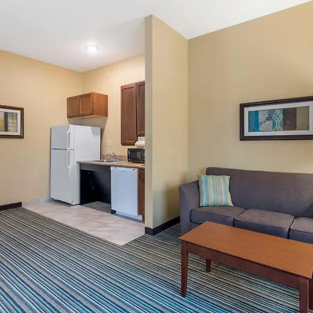 Best Western Plus Patterson Park Inn-3