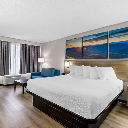 Days Inn By Wyndham Clayton-2