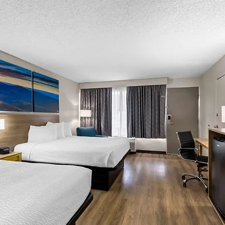Days Inn By Wyndham Clayton-3
