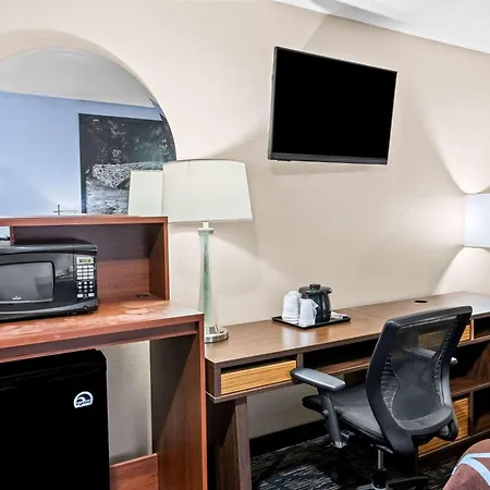 Super 8 By Wyndham Council Bluffs Ia Omaha Ne Area-3
