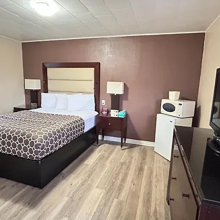 Rogers Motel-3