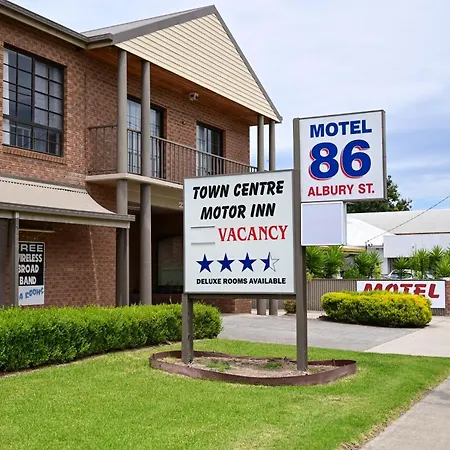Holbrook Town Centre Motor Inn-2