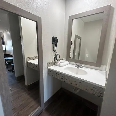 Red Roof Inn San Bernardino-2