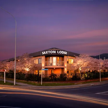 Saxton Lodge-2