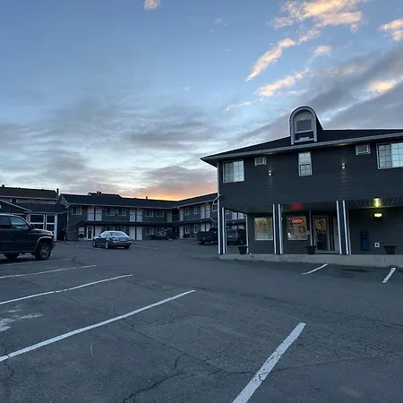 Kings Motor Inn-3