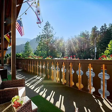 Evergreen Inn-2