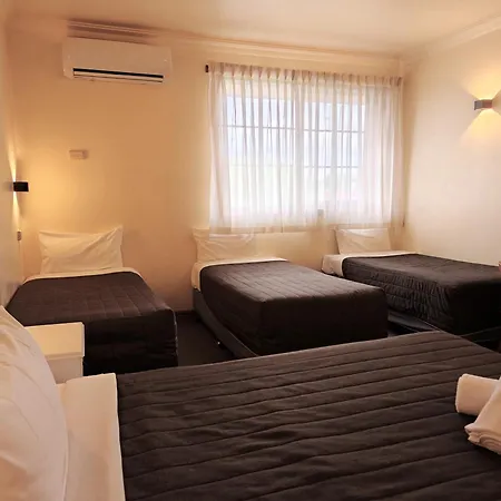 St Georges Motor Inn-2
