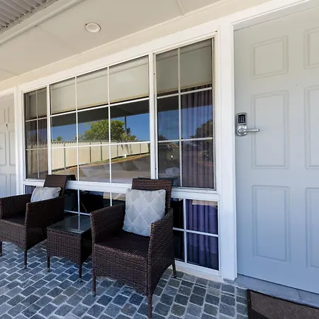 Breeze Inn 13 Princes Highway, Ulladulla (Adults Only)-3
