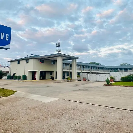 Executive Inn And Suites Houston-3