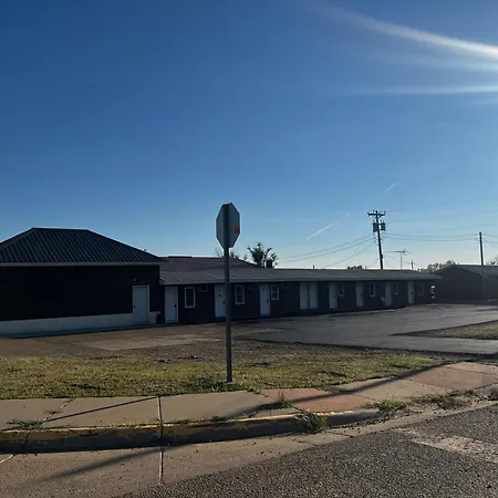 Sportsmen Motel-3