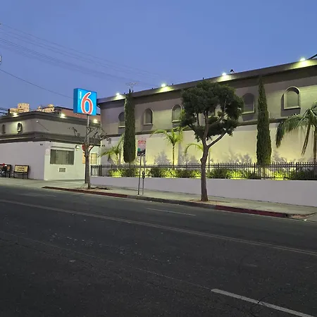 Motel 6 Los Angeles, Ca - Downtown-2