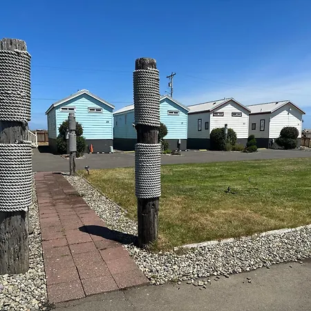 Westport Marina Cottages-2