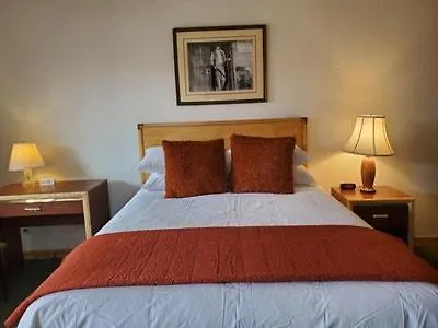 Old Montana Inn-2