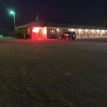 Tops Motel-3