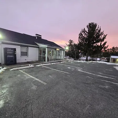 Skyline Motel By Belvilla Waynesboro Us 250-2