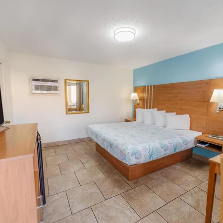 Dunes Inn & Suites - Tybee Island-2