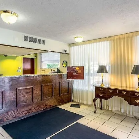 Hilltop Motel-3
