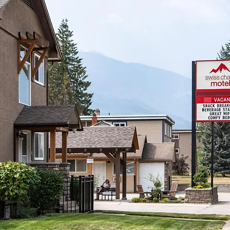 Swiss Chalet Motel-3