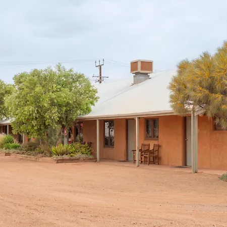 Mud Hut Motel-3