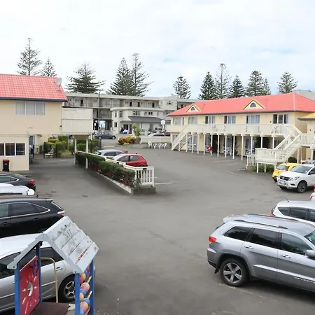 Bk'S Fountain Court Motel-3