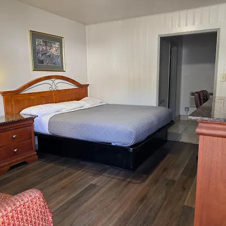 Royal Inn-2