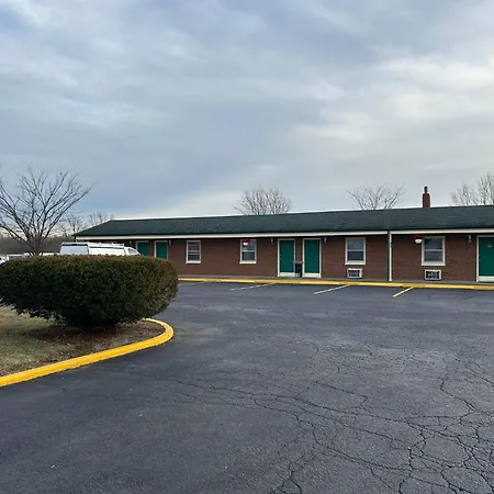 Hillcrest Motel By Oyo Aurora Near Lawrenceburg-2