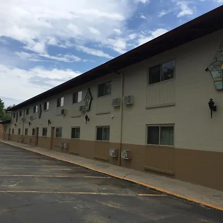 Lamplighter Motel-3