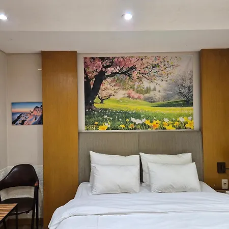 New Day Hotel Gangnam-3