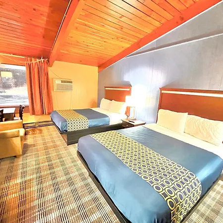 The Crossroads Motel-2