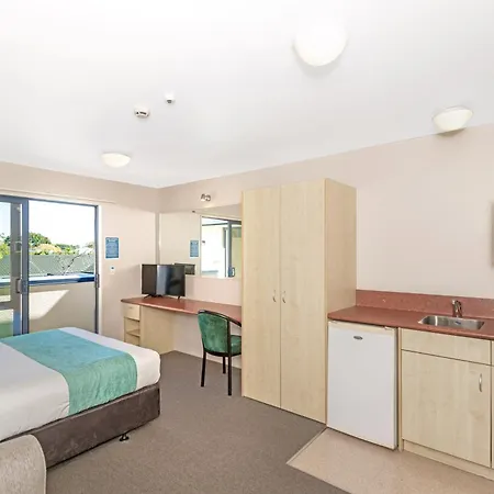 Bella Vista Gisborne-3
