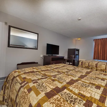 Economy Inn - Auburn-3