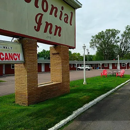 Colonial Inn Extended Stay By Oyo New Ulm-3