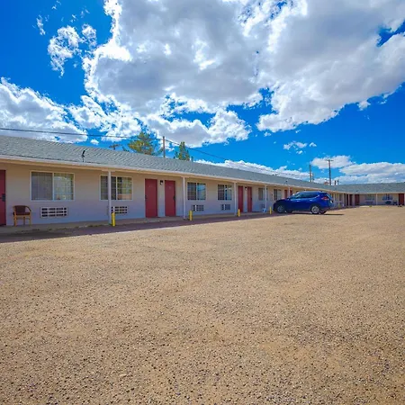 Holiday Motel Lordsburg I-10-3