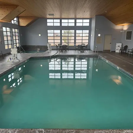 Grandstay Inn & Suites Of Luverne-2