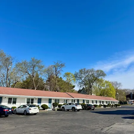 Chisholm'S Motor Inn-2