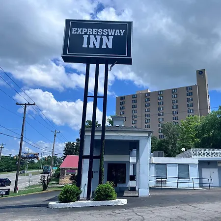 Expressway Inn Airport Downtown-3