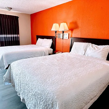 Relax Inn Henryetta-2