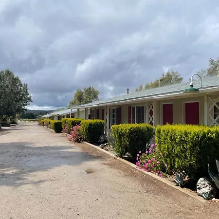 Sierra Pelona Motel-3