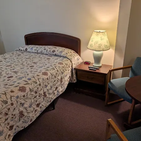 Aroostook Hospitality Inn - Washburn-2
