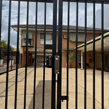 Golden Harvest Motor Inn Moree-2