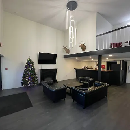 Guest Lodge-3