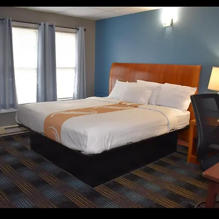 Pilgrim Inn & Cottages-3