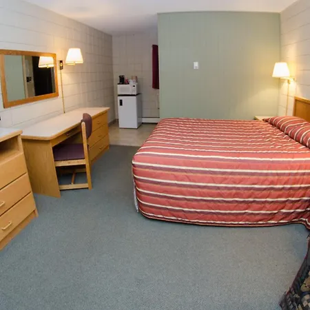 Plains Motel-2