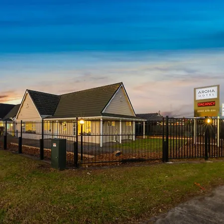 Aroha Motel & Apartments-3