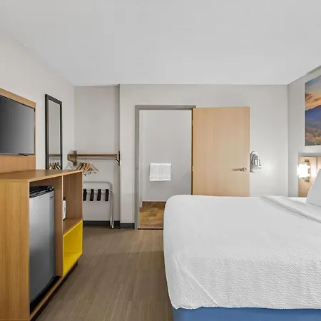 Days Inn By Wyndham Chattanooga/Hamilton Place-2